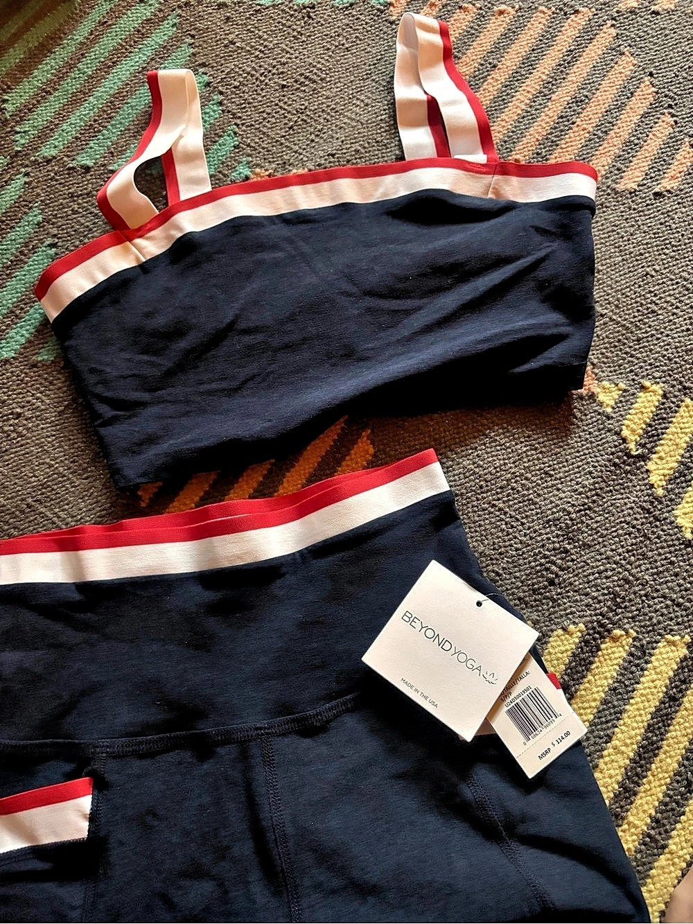 Beyond Yoga Color Block Crop Top & Leggings Size Small NWT / Retail $114